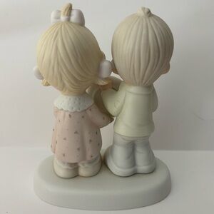 Precious Moments Figurine Display #E-2857